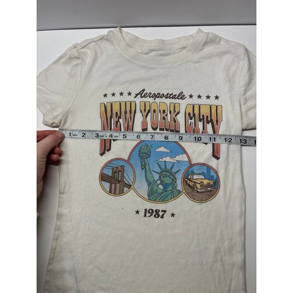 Aeropostale (vintage Y2K 90s-2000s) Shorts and Shirt bundle (XS 3/4) - Picture 5 of 11